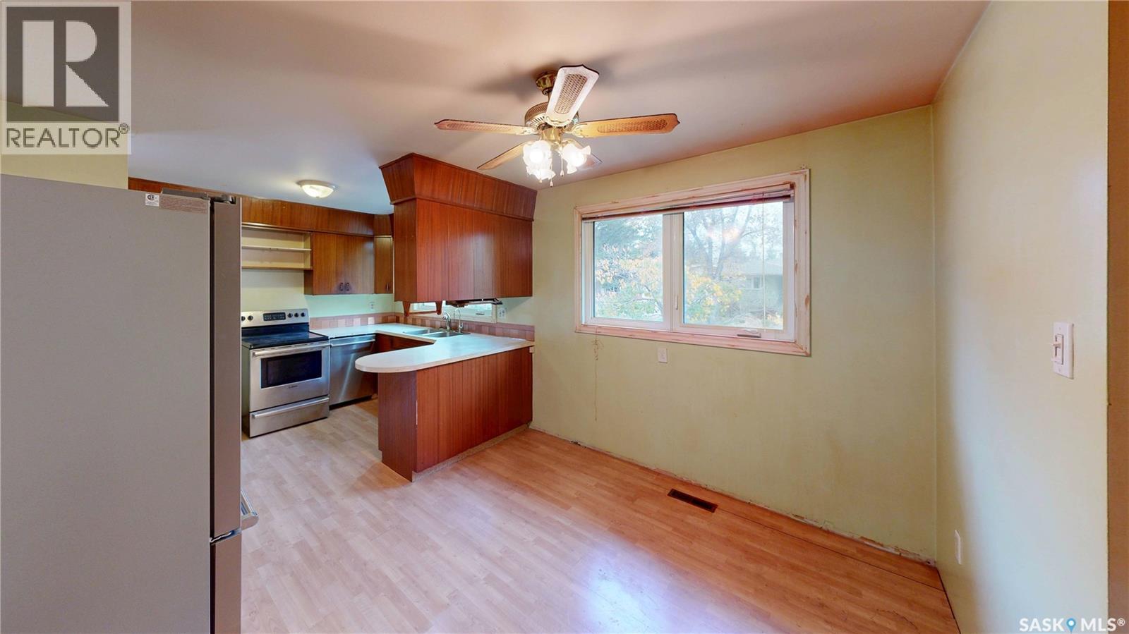 2943 Lacon STREET - 7