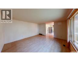 Games room - 2943 Lacon Street, Regina, SK S4N2A9 Photo 11