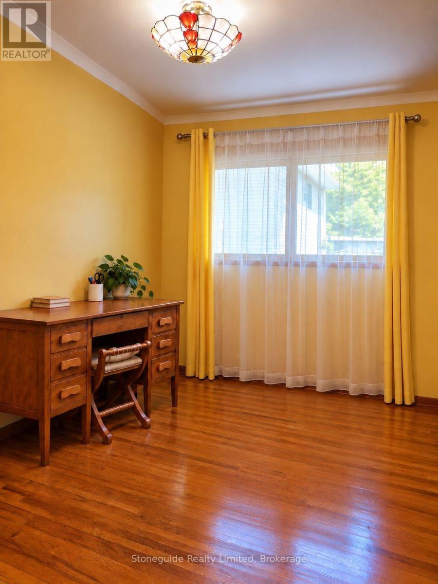 1139 DANITA BOULEVARD - 10