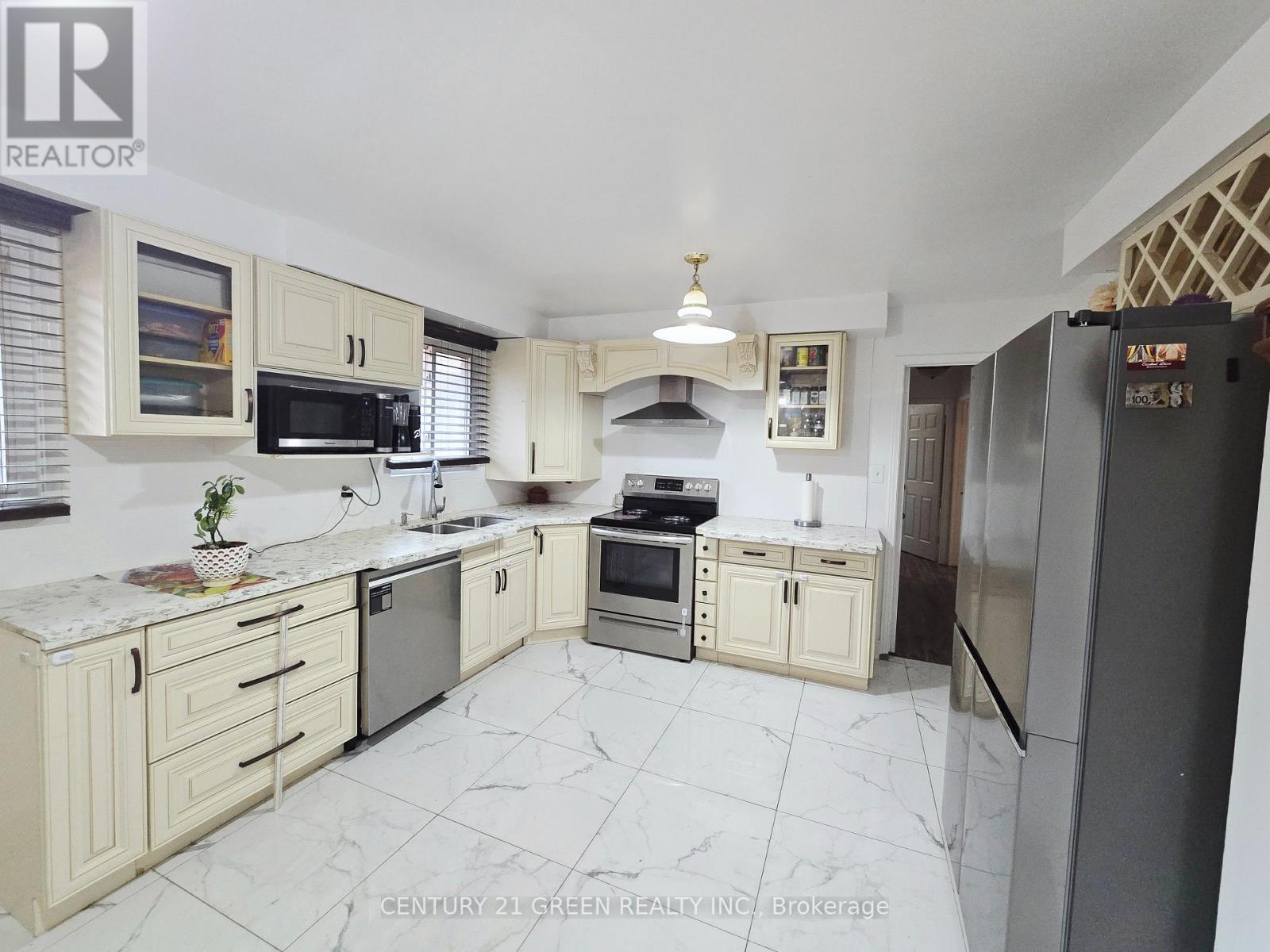 18 Curtis Drive — photo 21