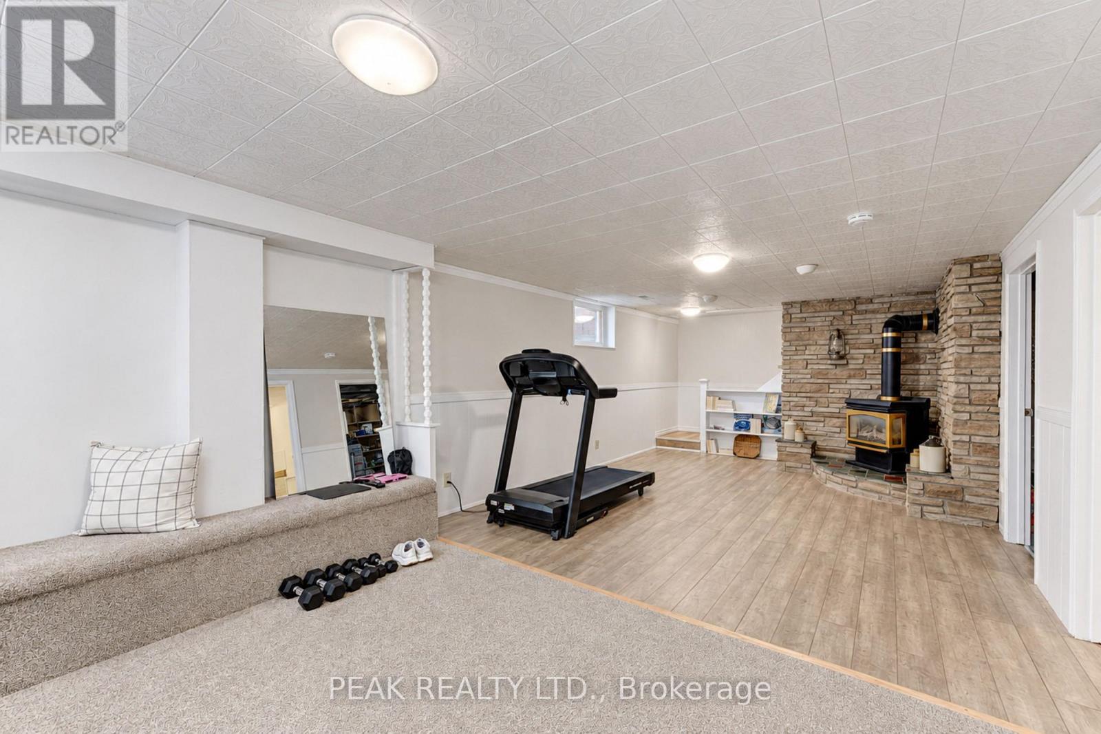 23 Jacob Street West, East Zorra-Tavistock, ON photo 28