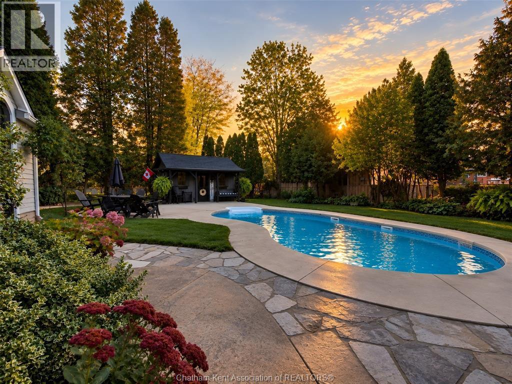 118 Lancefield Place — photo 26