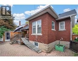1509 Church Street, Windsor, ON N8X1V4 Photo 37