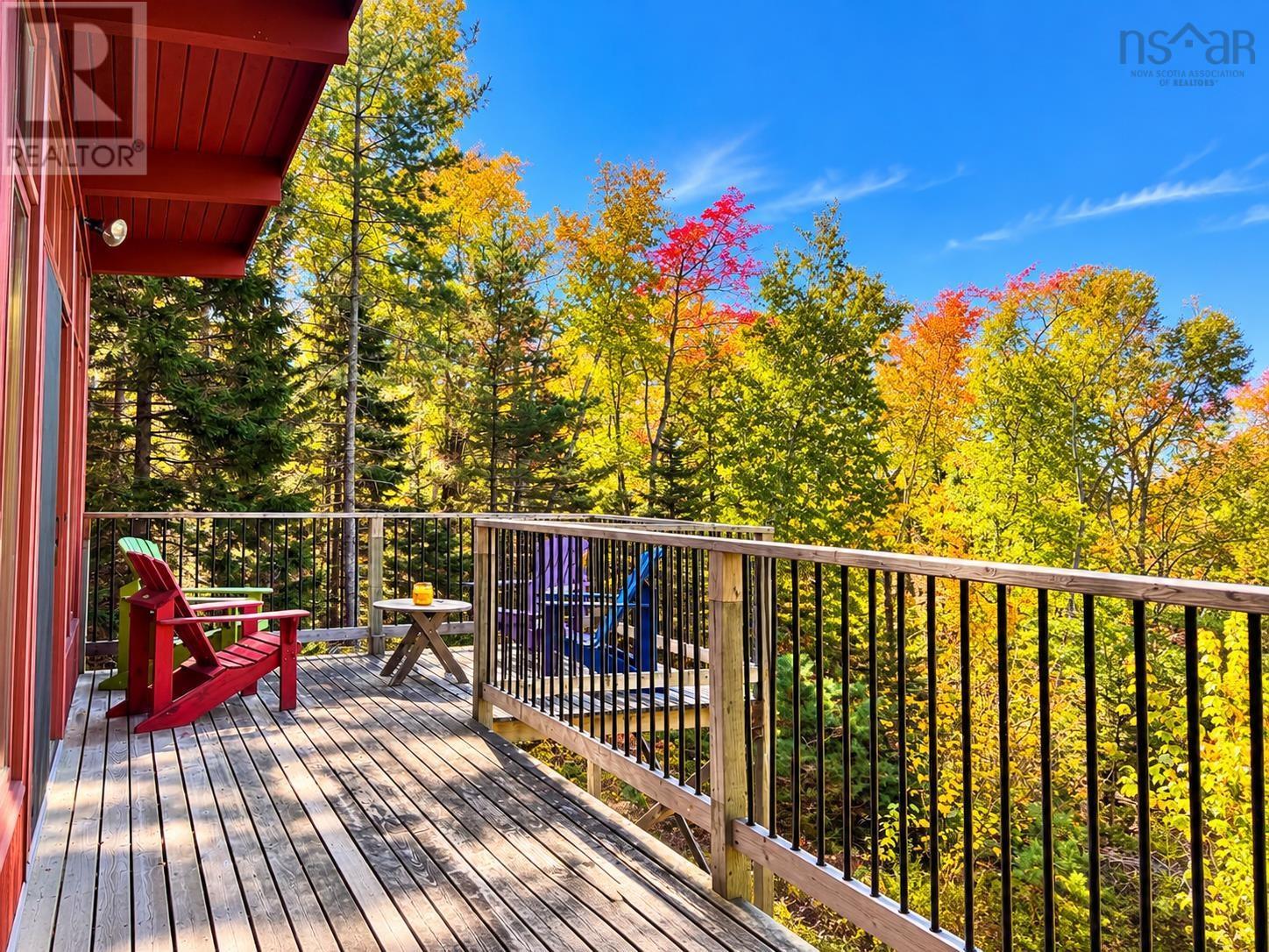 Property 7 of 41 of 127 Ponhook View Drive