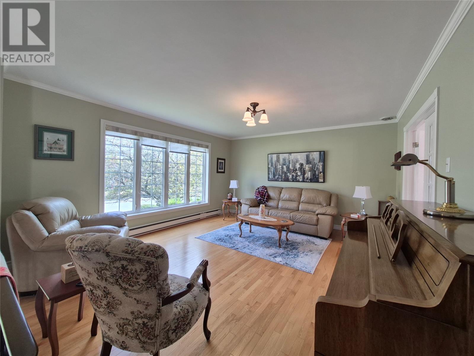 3 Conway Street - 10