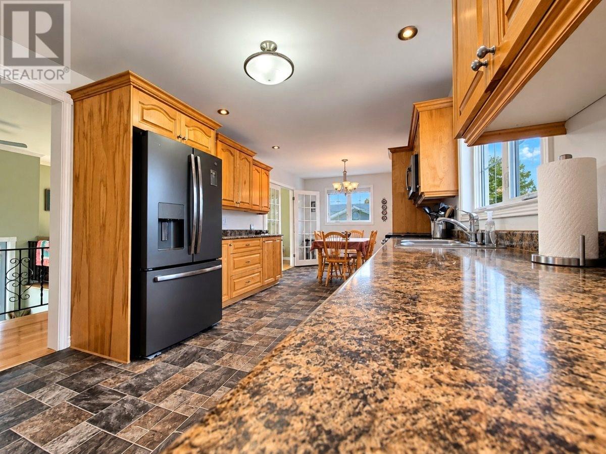 3 Conway Street - 11