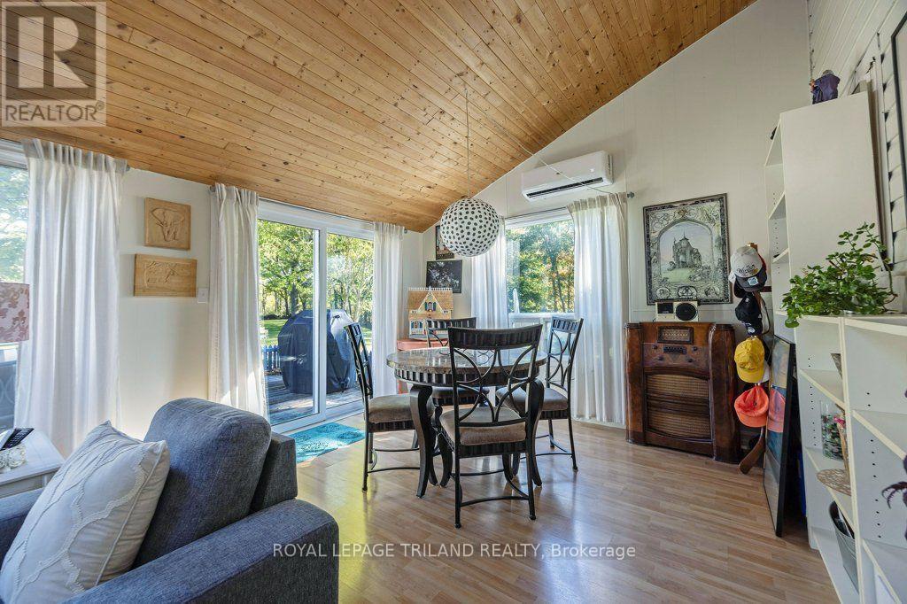 143 ST GEORGE STREET - 23