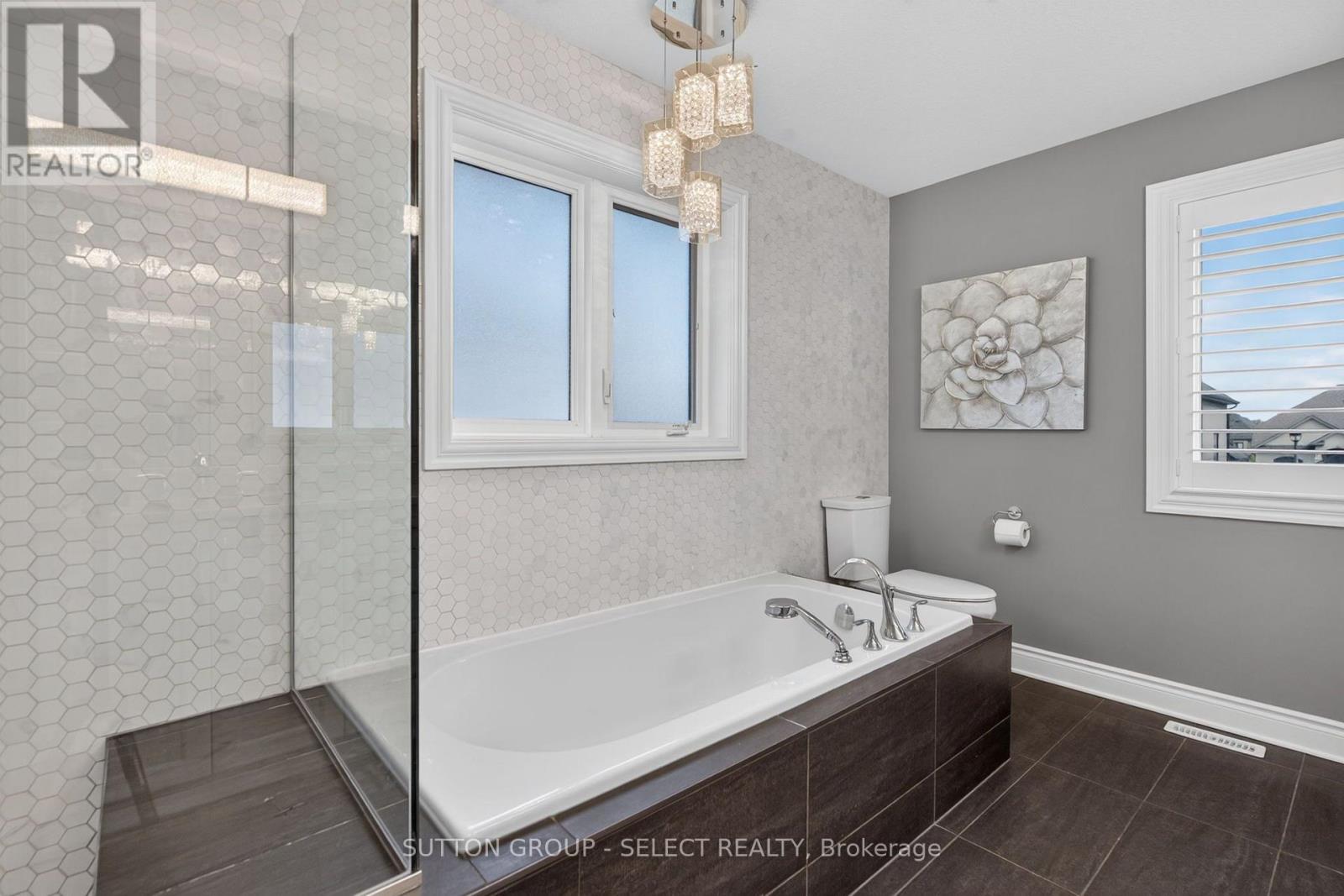 1042 Melsetter Way — photo 23