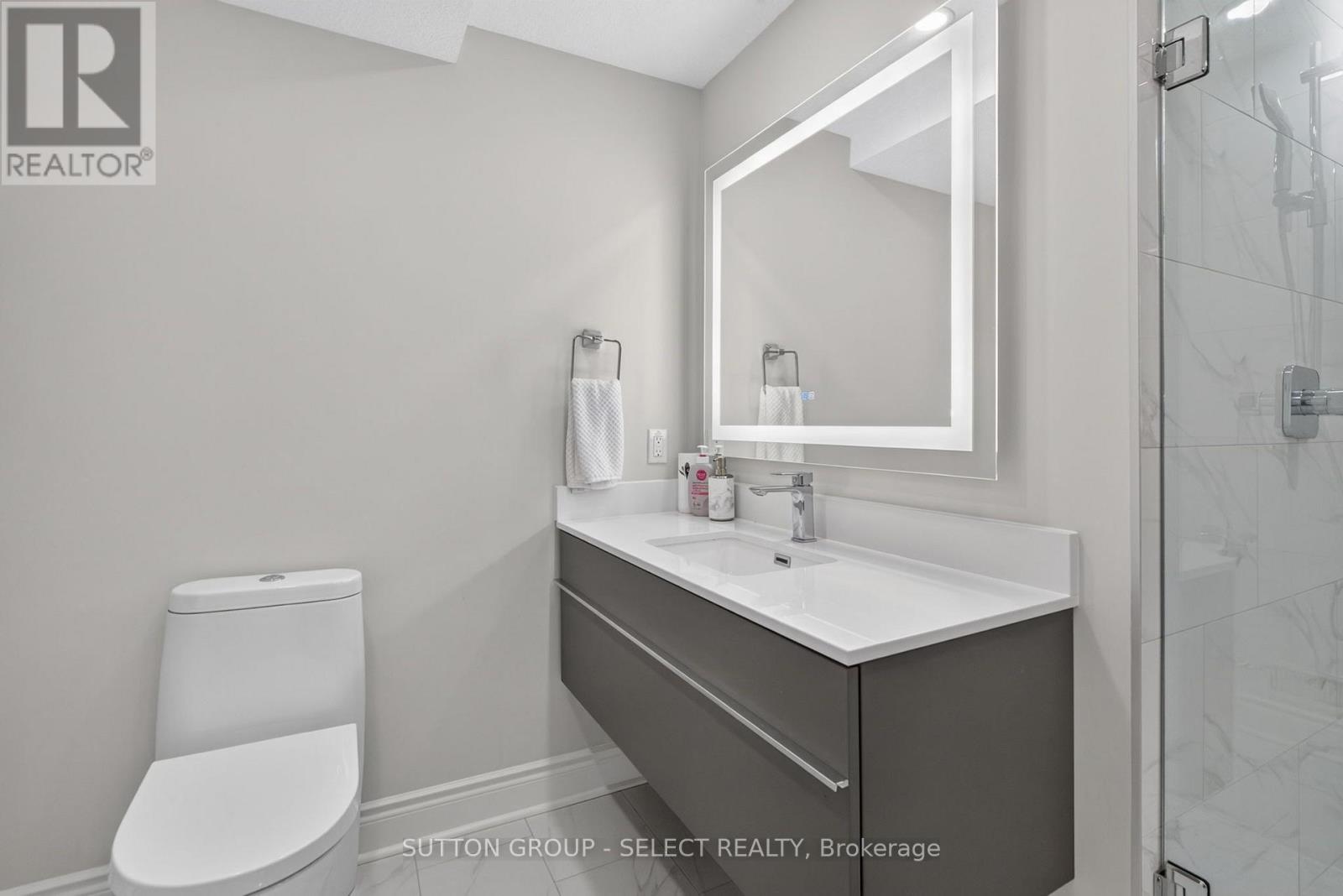 1042 Melsetter Way — photo 36