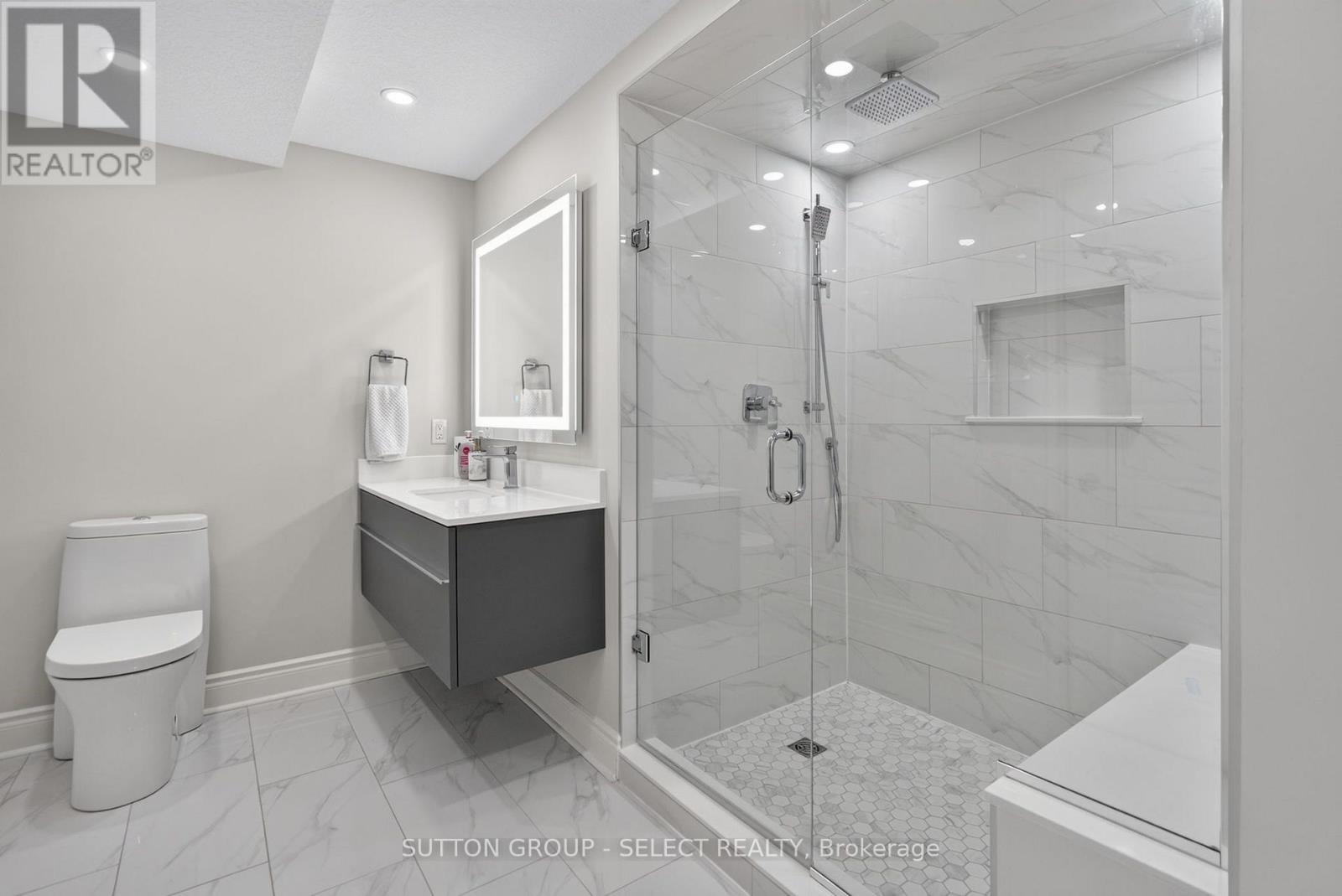 1042 Melsetter Way — photo 37