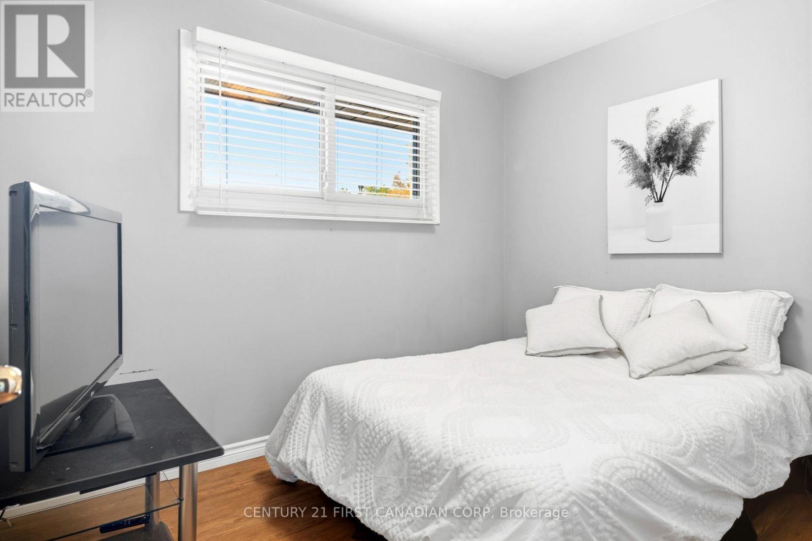 175 Bancroft Road — photo 19