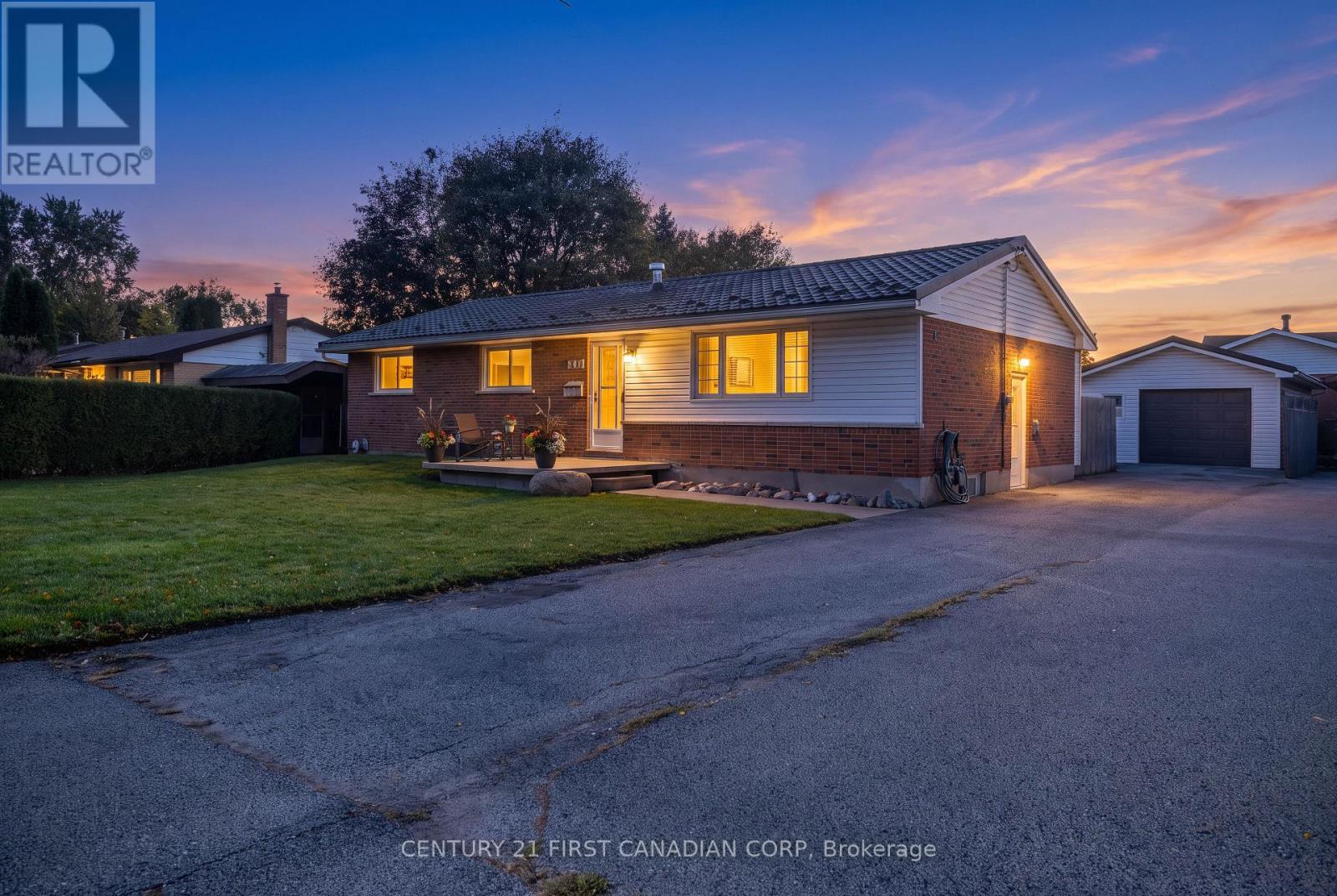 175 Bancroft Road — photo 37