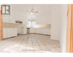 Kitchen - 30 Pine Crescent, Kapuskasing, ON P5N1X7 Photo 6