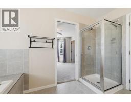 2, 1925 35 Street SW - photo 9