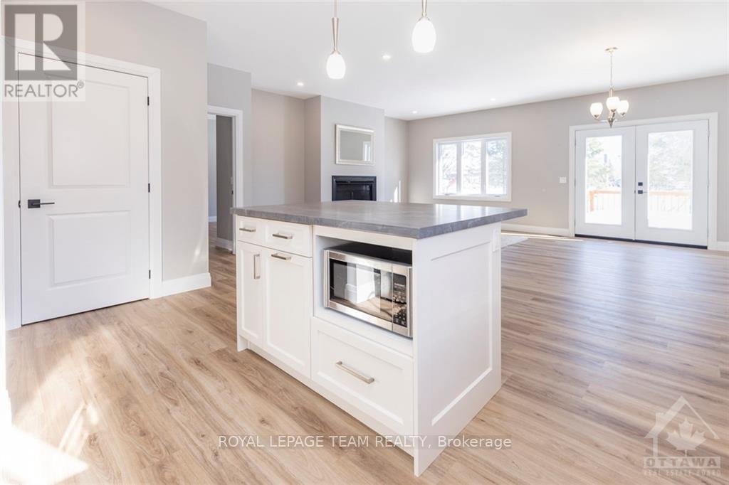 13 Morrison Drive — photo 12