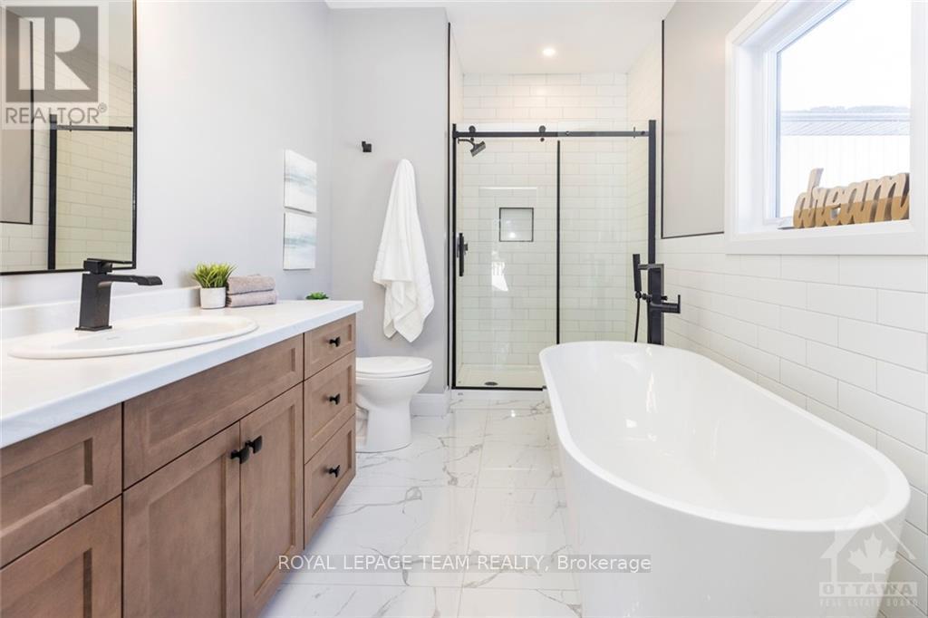 13 Morrison Drive — photo 18