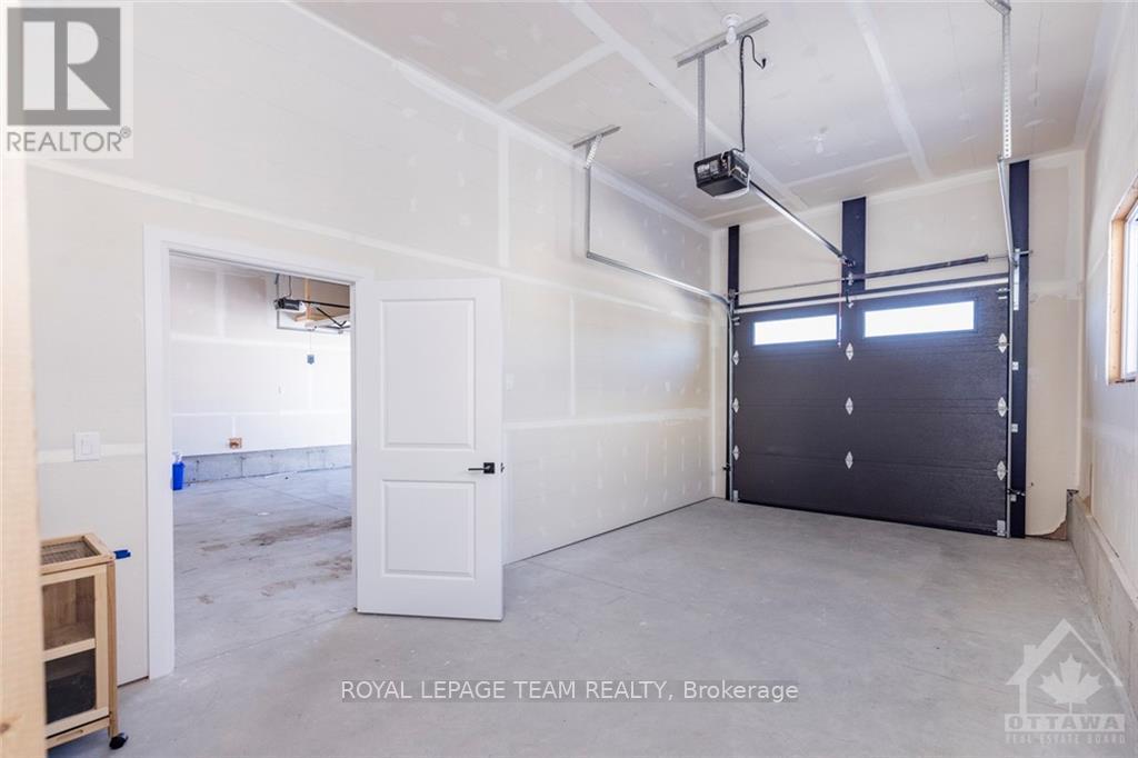 13 Morrison Drive — photo 26