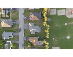 13 Morrison Drive, Whitewater Region, ON K0J1K0 Photo 31