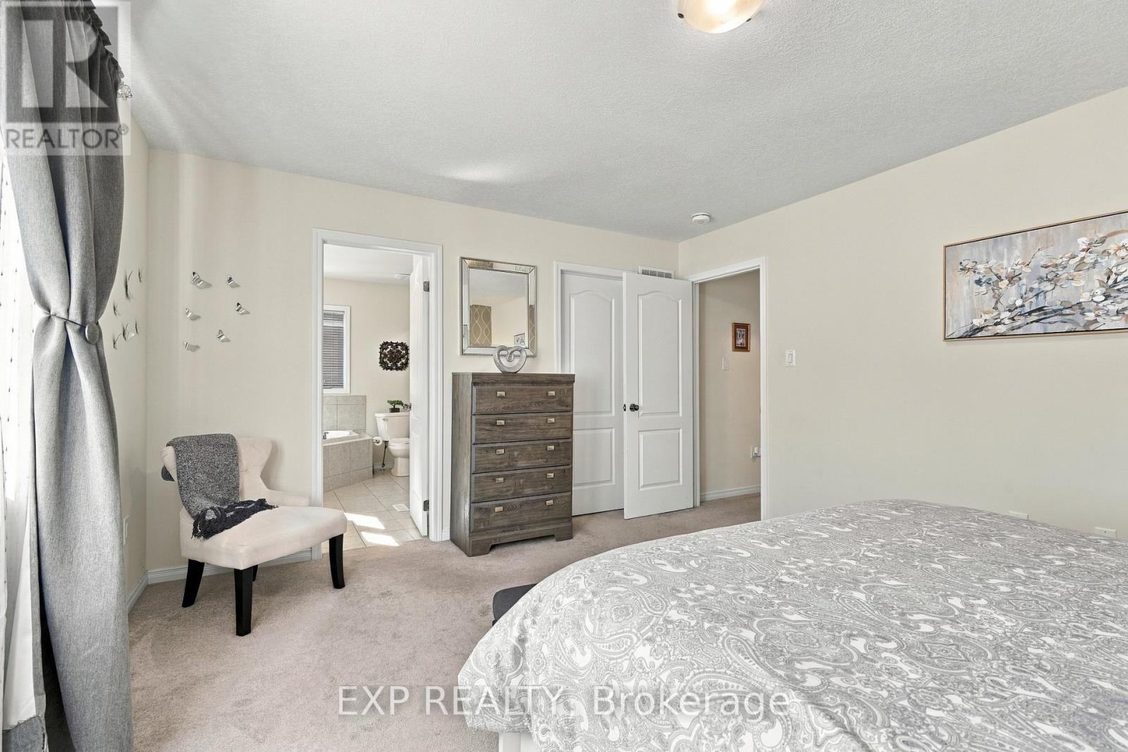 7720 Shadbush Lane — photo 14