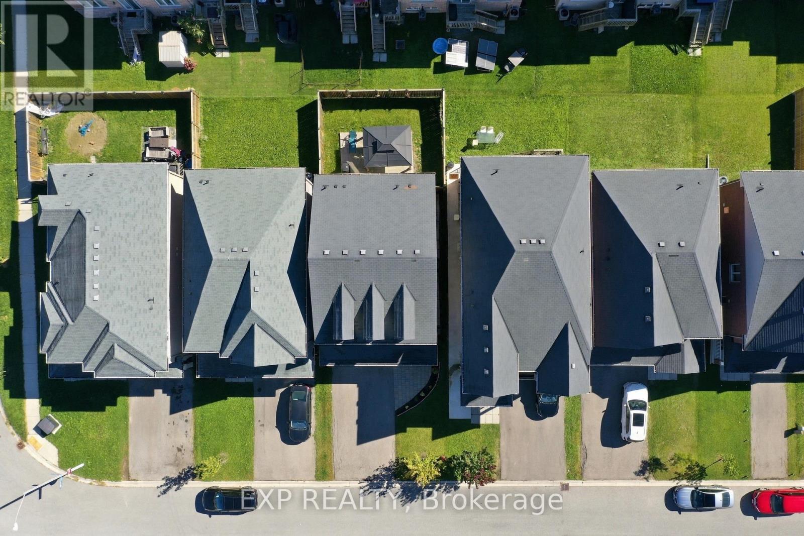 7720 Shadbush Lane — photo 26