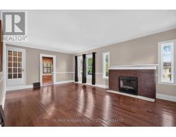 Games room - 5657 Prince Edward Avenue, Niagara Falls, ON L2G5J1 Photo 8