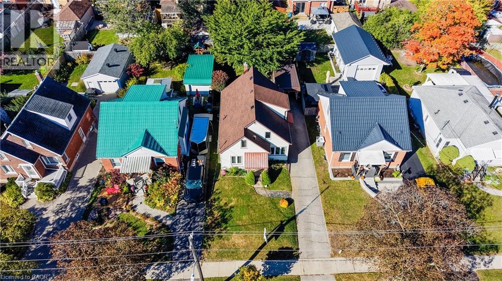 243 EDWIN Street - 40