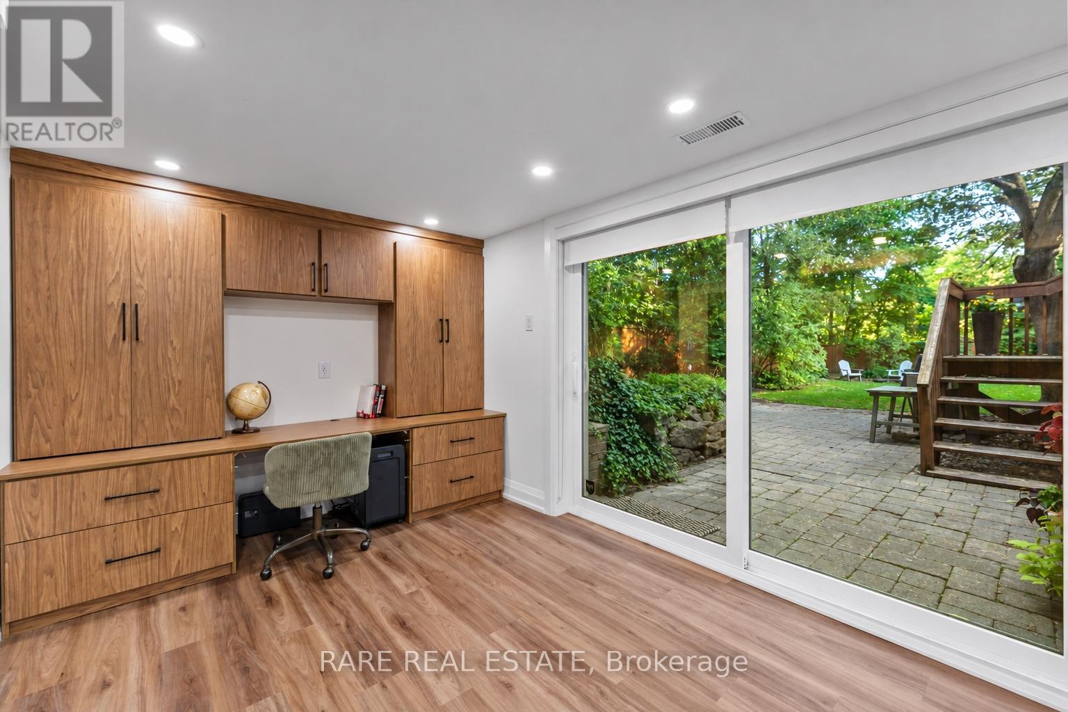 23 Dellbank Road, Toronto, ON photo 27