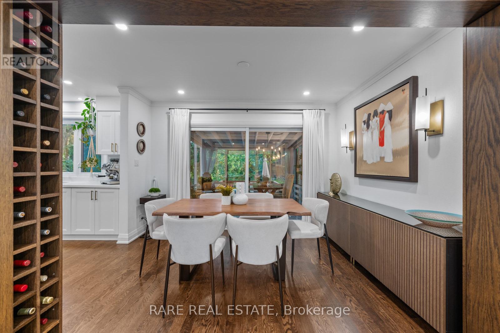 23 Dellbank Road, Toronto, ON photo 9
