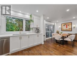 23 Dellbank Road, Toronto, ON M3H4M9 Photo 13