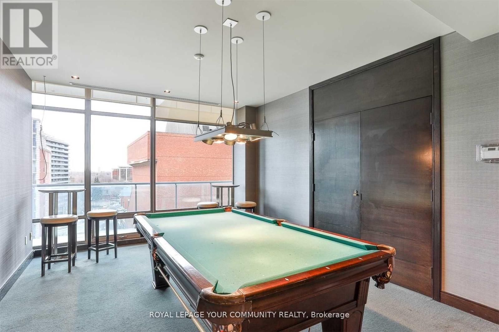 18 Yorkville Avenue — photo 20