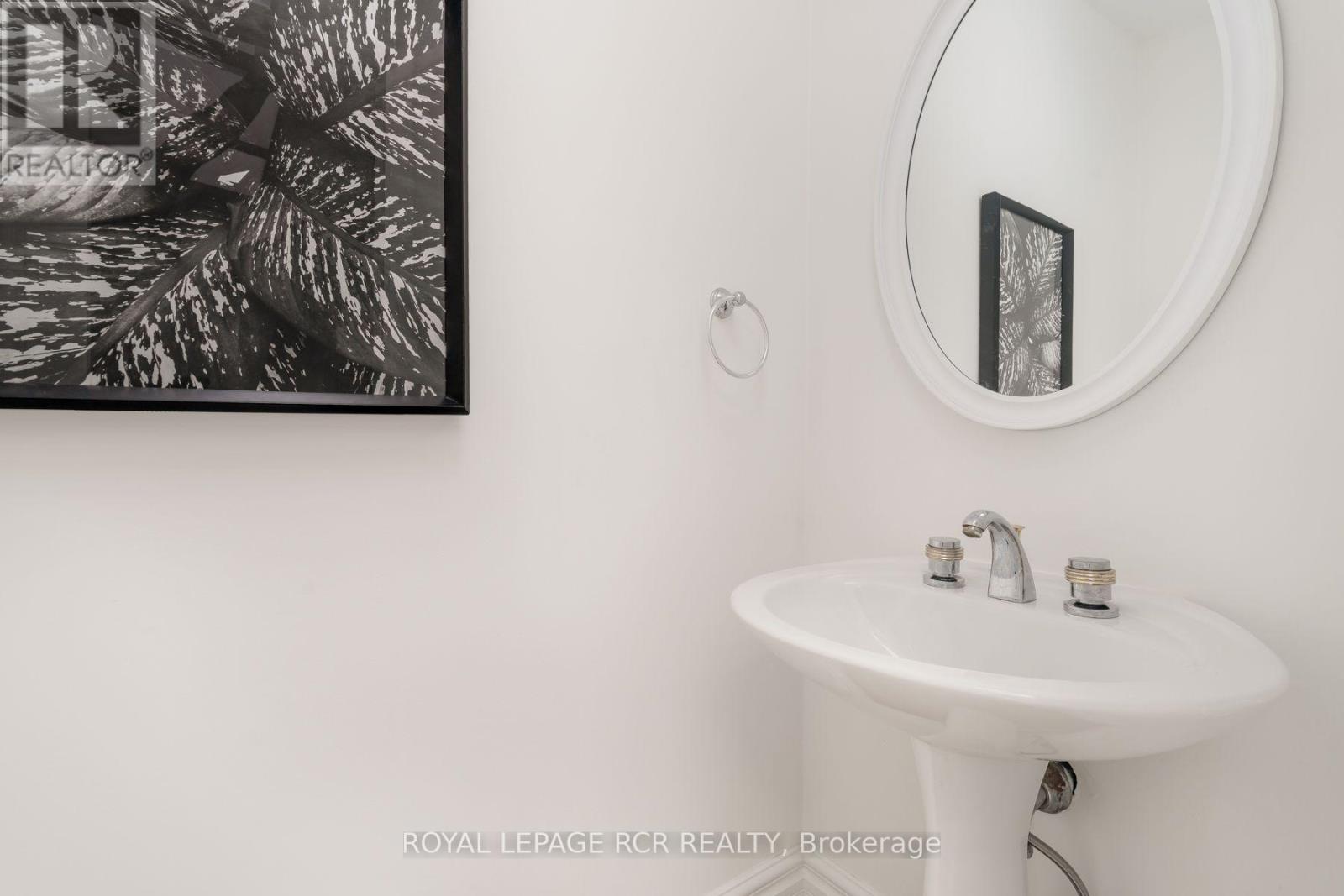 214 Briar Hill Avenue, Toronto, ON photo 11
