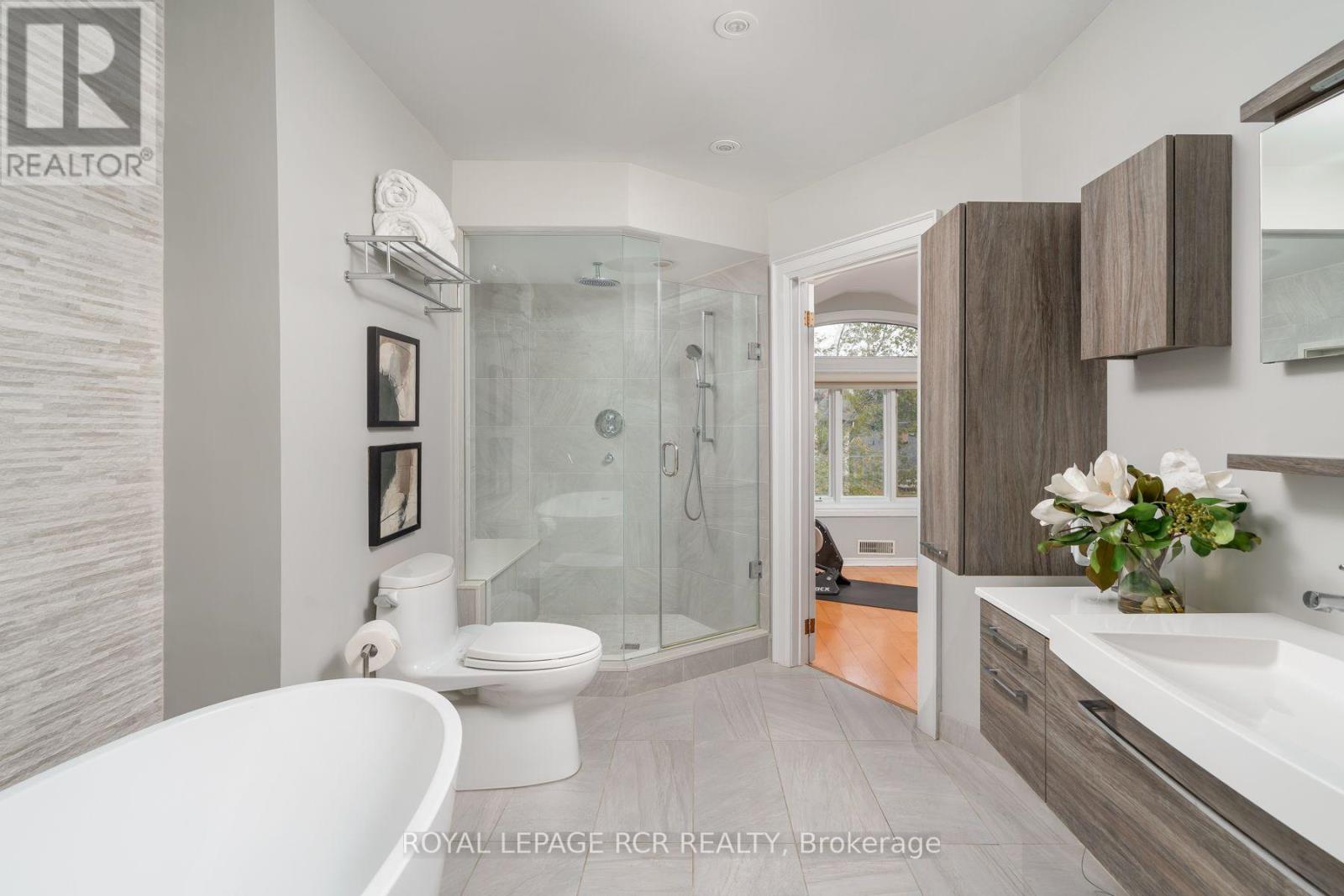 214 BRIAR HILL AVENUE - 21