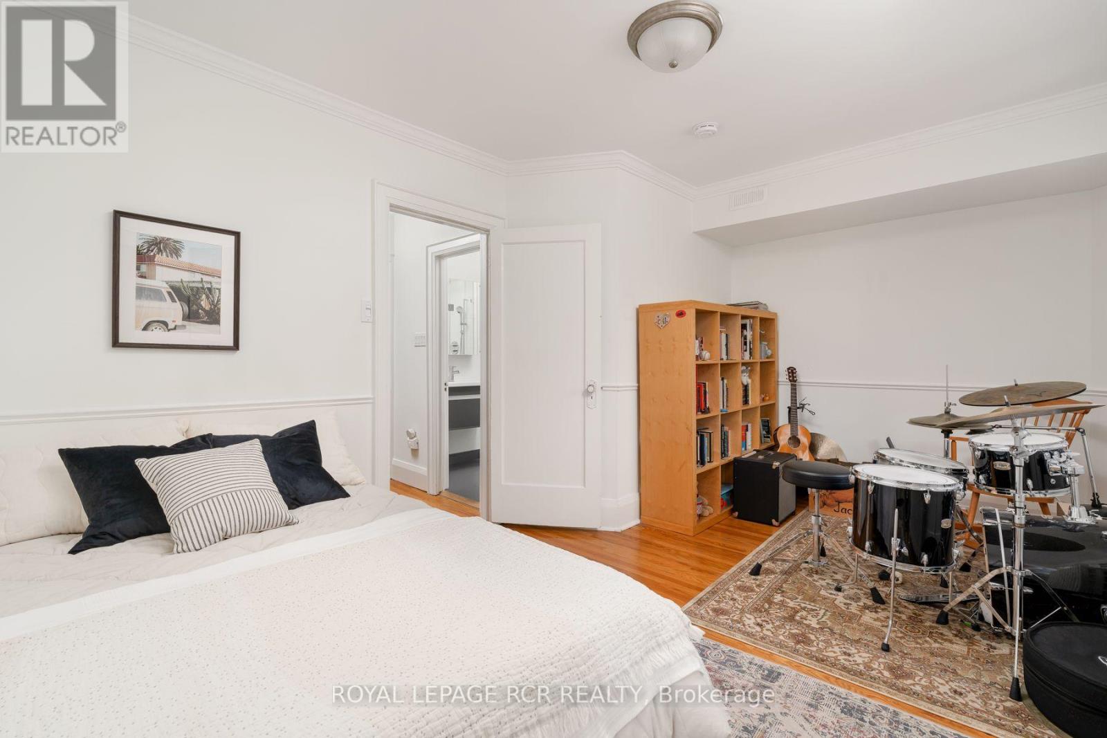 214 Briar Hill Avenue, Toronto, ON photo 29