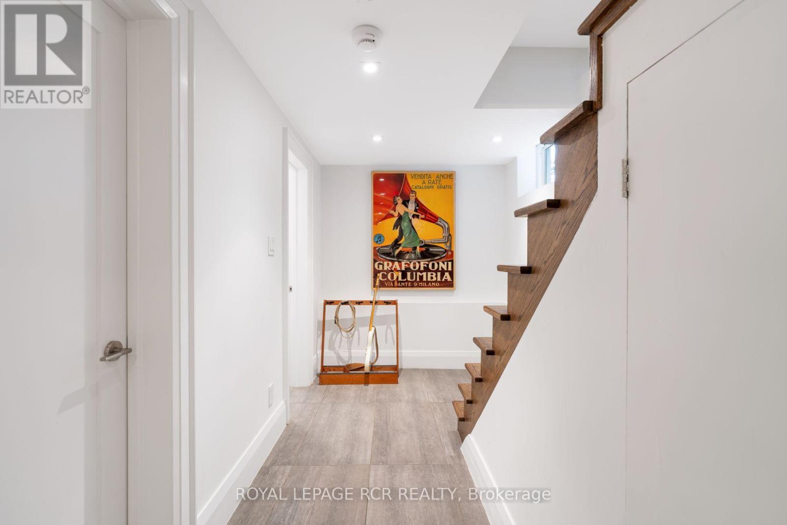 214 Briar Hill Avenue, Toronto, ON photo 30