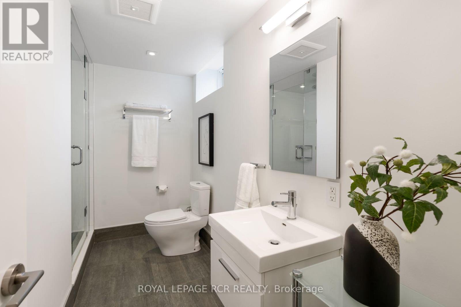 214 BRIAR HILL AVENUE - 32