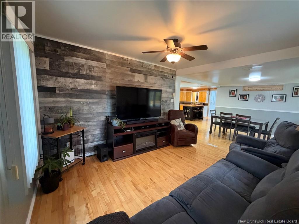 101 CH DESCHÊNES Street - 14