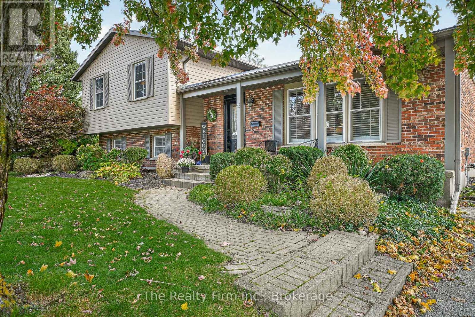 2 Greenwood Road