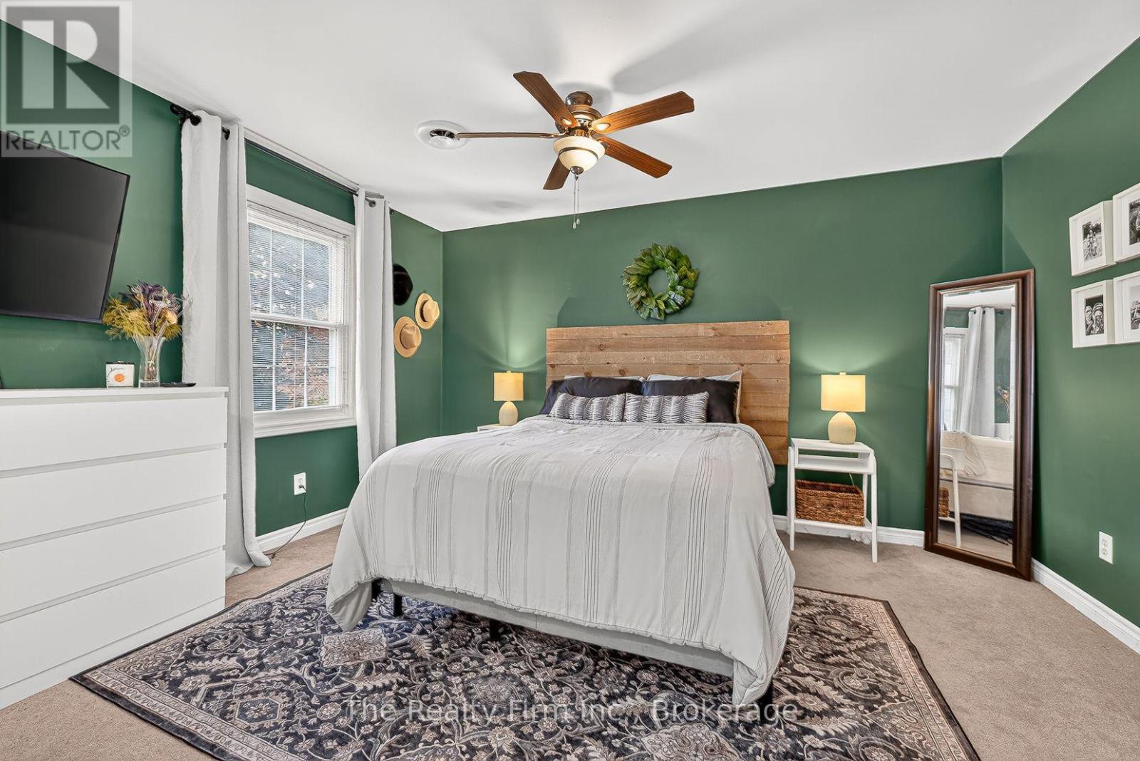 2 GREENWOOD ROAD - 16