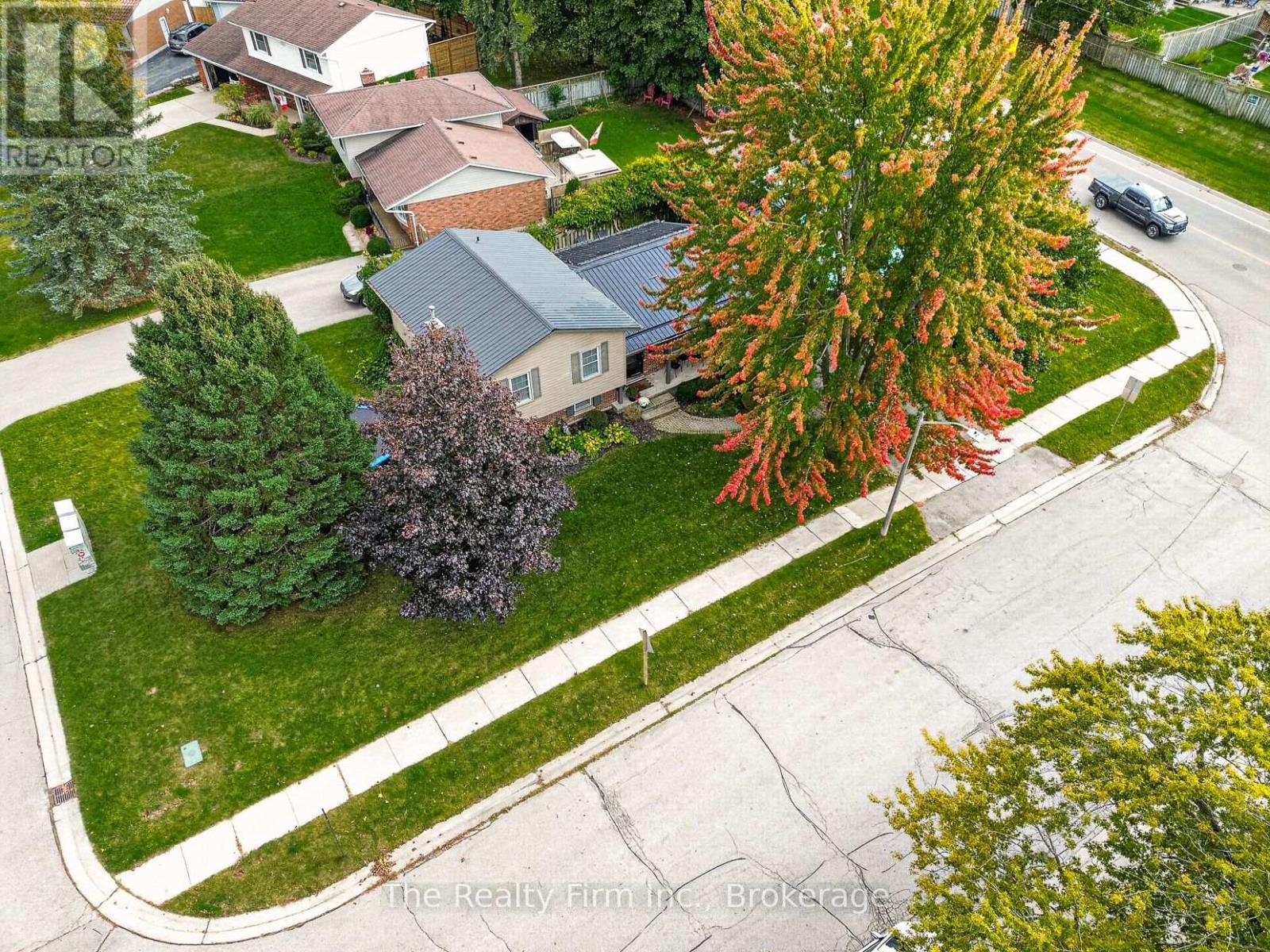 2 GREENWOOD ROAD - 2
