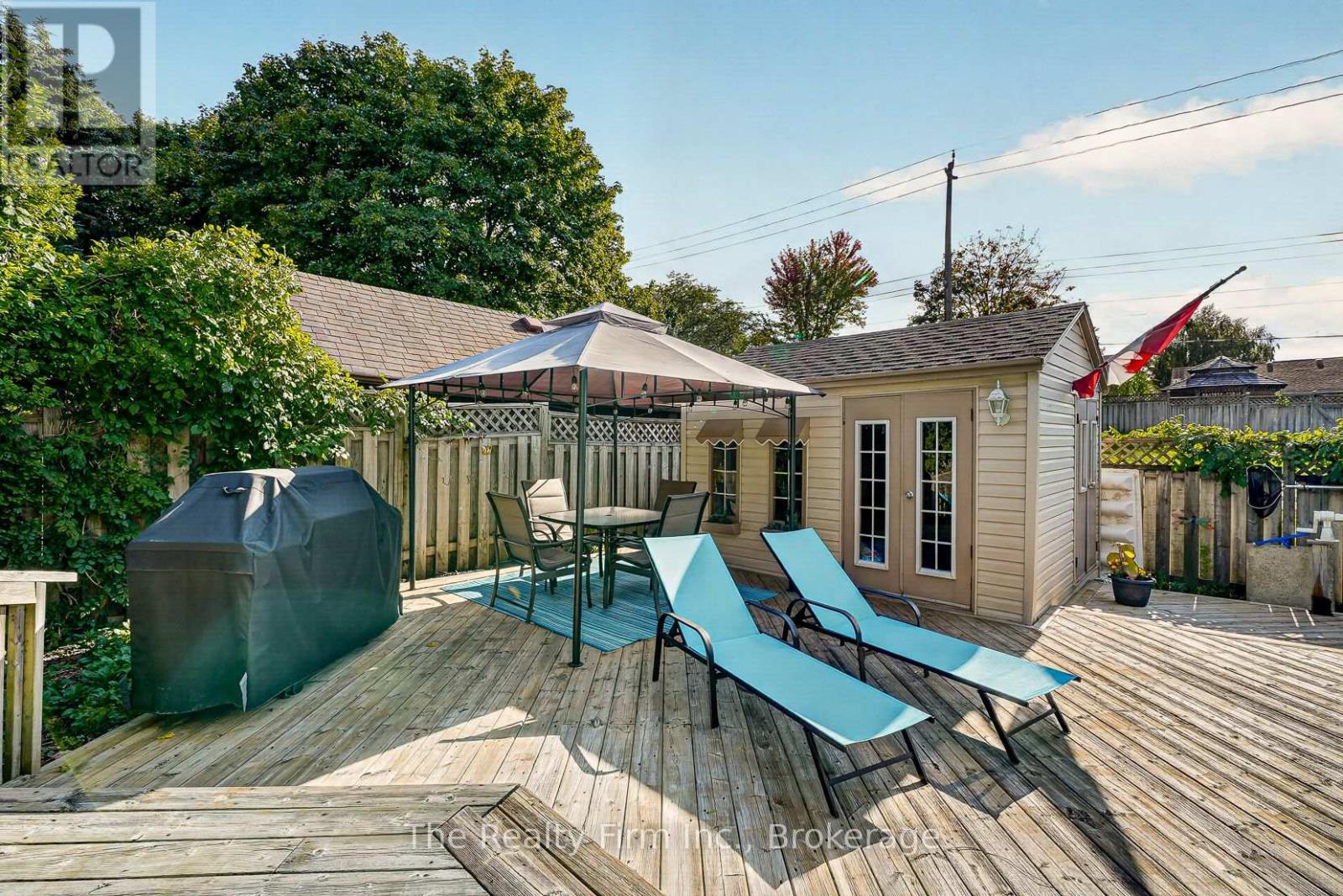 2 Greenwood Road — photo 29