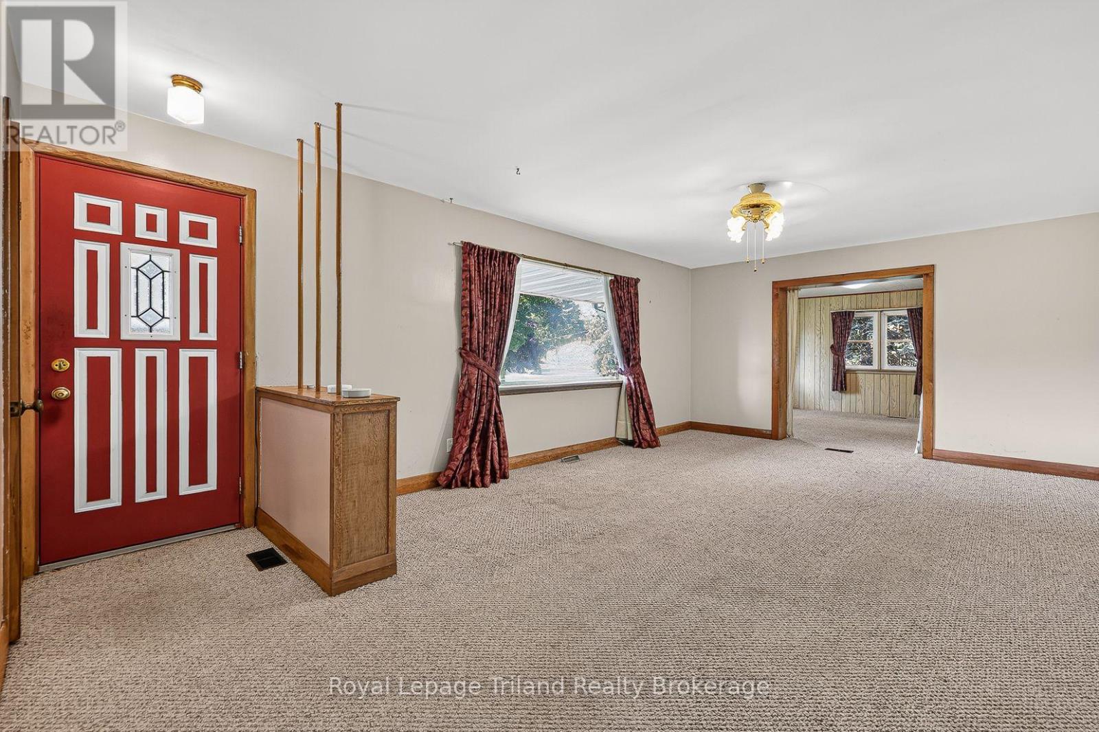 30 YOUNG STREET - 18