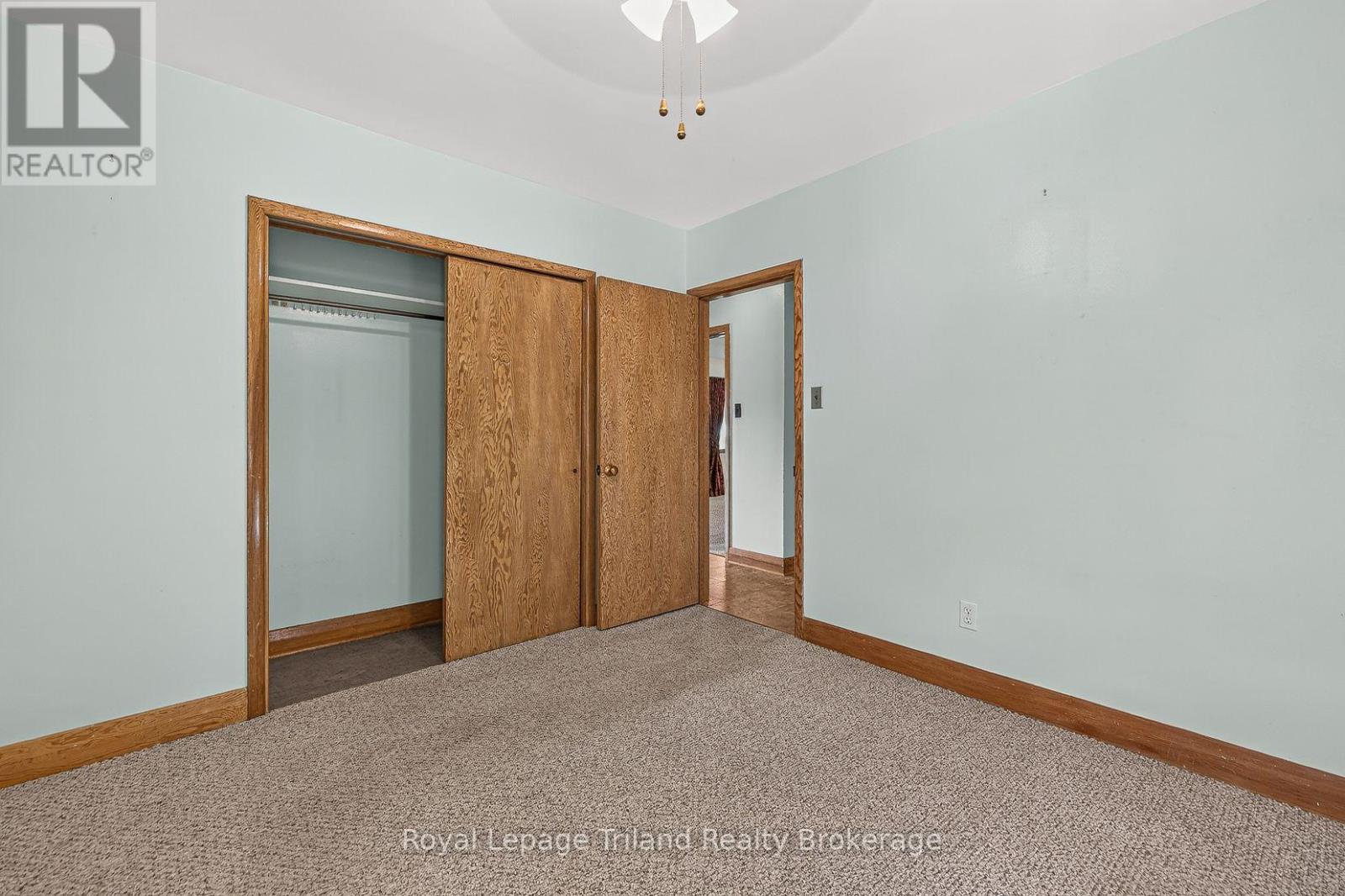 30 YOUNG STREET - 28
