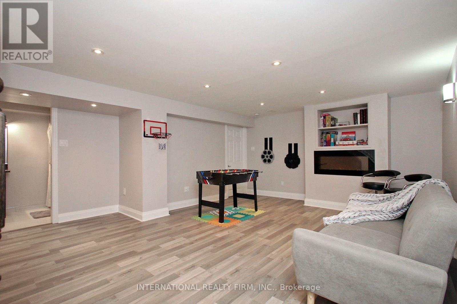 1876 Bicroft Court, Pickering, ON photo 29