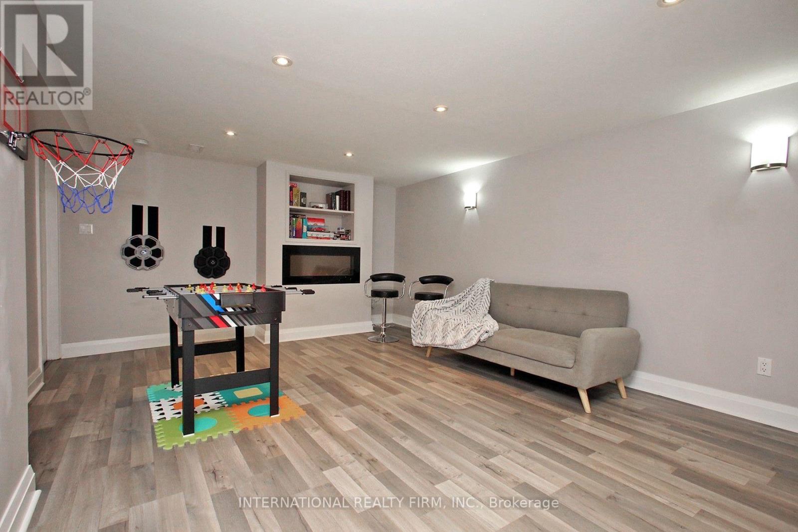 1876 Bicroft Court, Pickering, ON photo 30