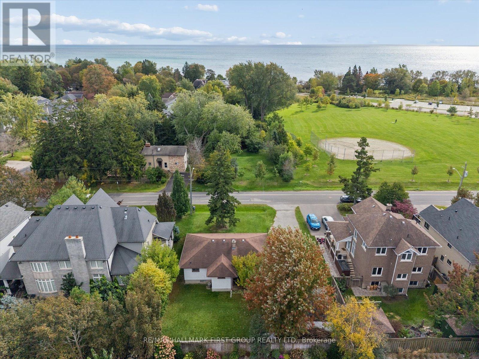 3050 Ebony Street, Ajax, ON photo 2