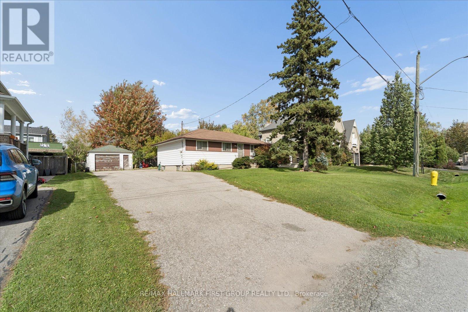 3050 Ebony Street, Ajax, ON photo 3