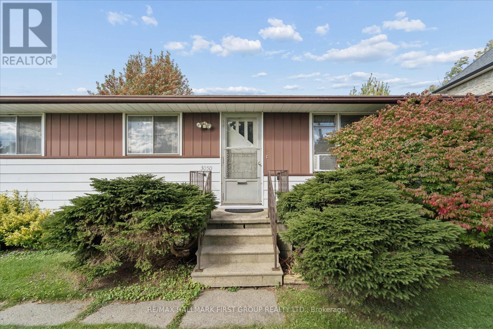 3050 EBONY STREET - 4