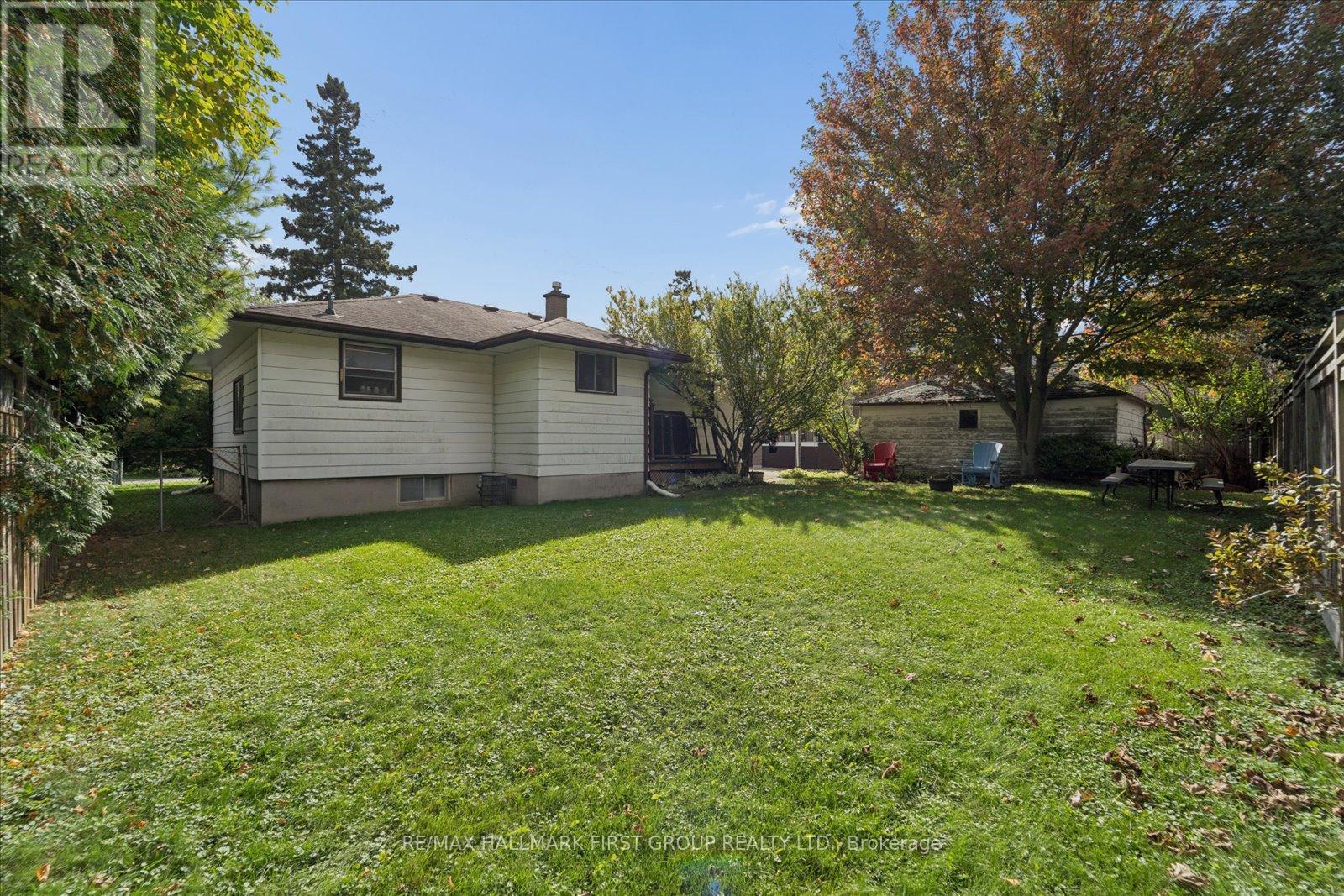 3050 Ebony Street, Ajax, ON photo 9