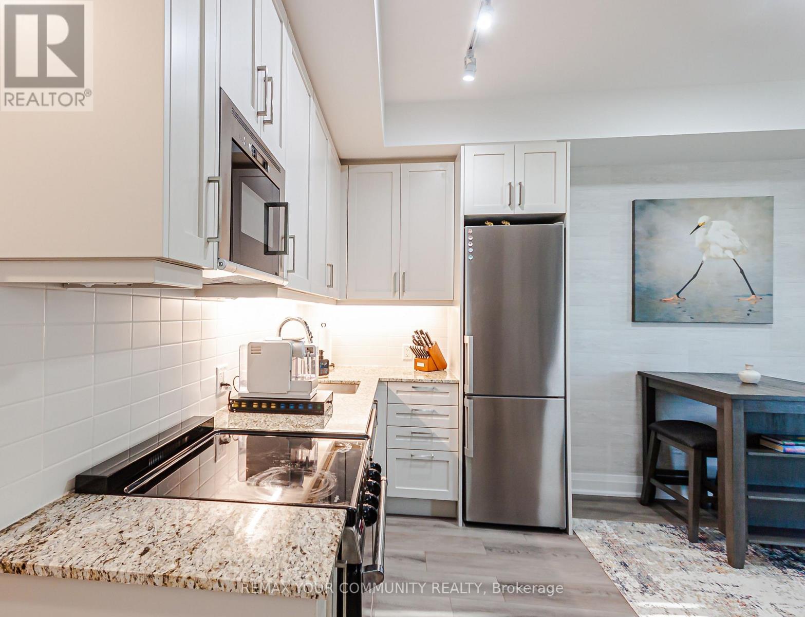 309- 10 Gatineau Drive, Vaughan, ON photo 13