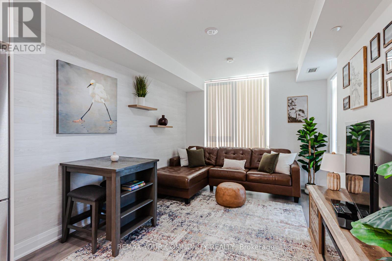 309- 10 Gatineau Drive, Vaughan, ON photo 9